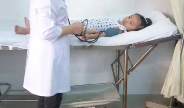 Chẩn đoán và xử lí viêm tai ứ dịch